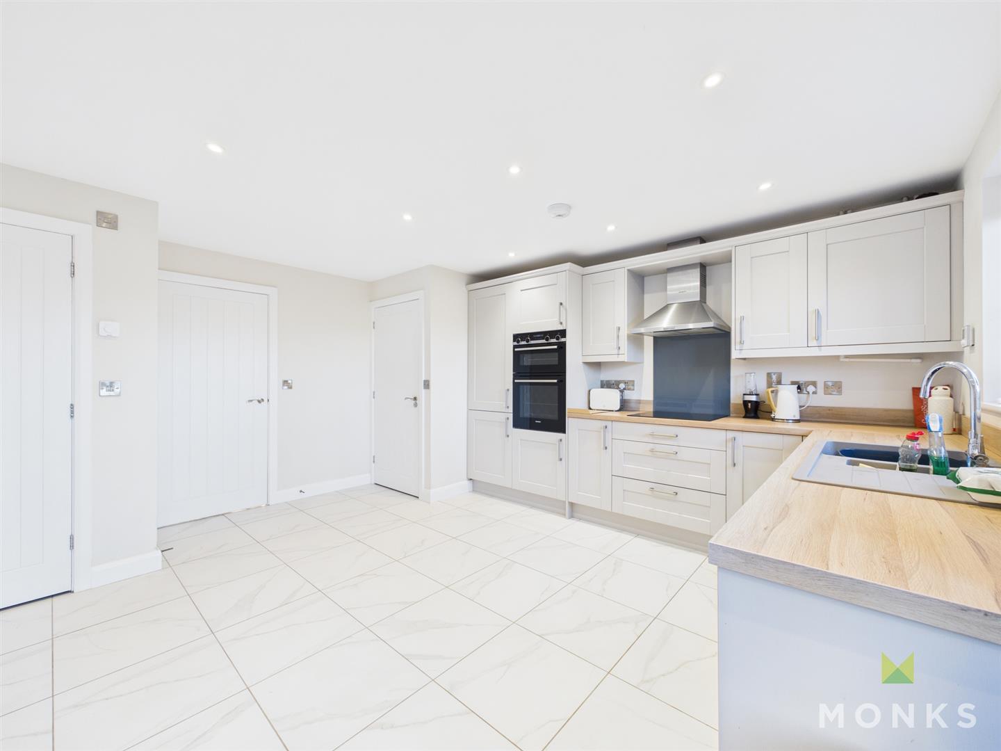 1 Stanwinsford, Oswestry, SY11 4FW For Sale